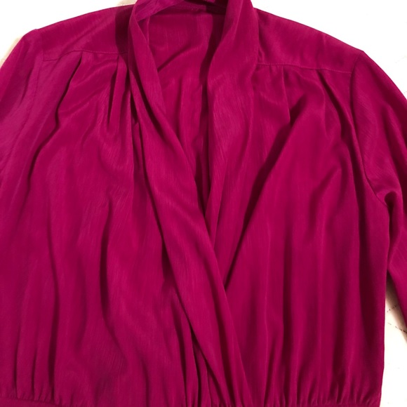 Chic Women's Blouse - Rich Magenta - Picture 5 of 8